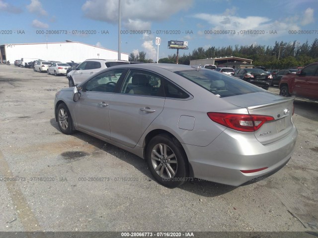 Photo 2 VIN: 5NPE24AF1GH301268 - HYUNDAI SONATA 