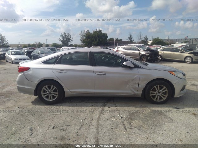 Photo 5 VIN: 5NPE24AF1GH301268 - HYUNDAI SONATA 