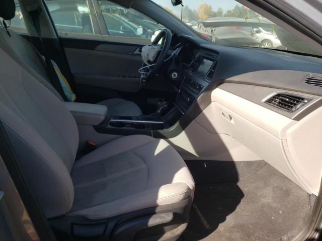 Photo 4 VIN: 5NPE24AF1GH307877 - HYUNDAI SONATA SE 