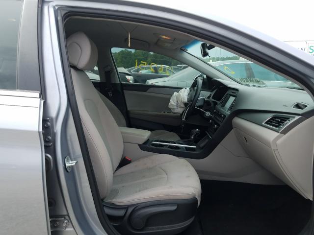 Photo 4 VIN: 5NPE24AF1GH313324 - HYUNDAI SONATA SE 