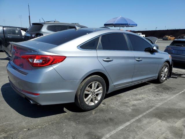 Photo 2 VIN: 5NPE24AF1GH324713 - HYUNDAI SONATA SE 