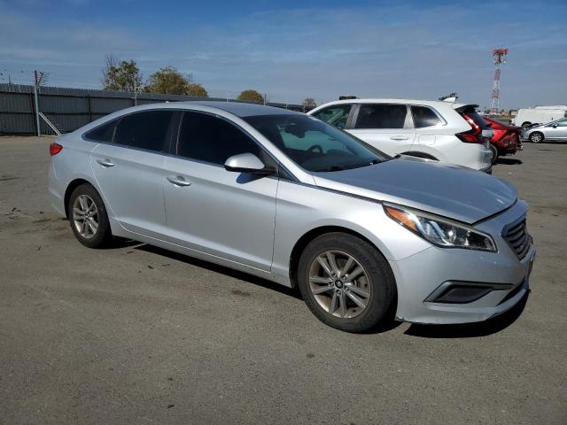 Photo 3 VIN: 5NPE24AF1GH325909 - HYUNDAI SONATA SE 