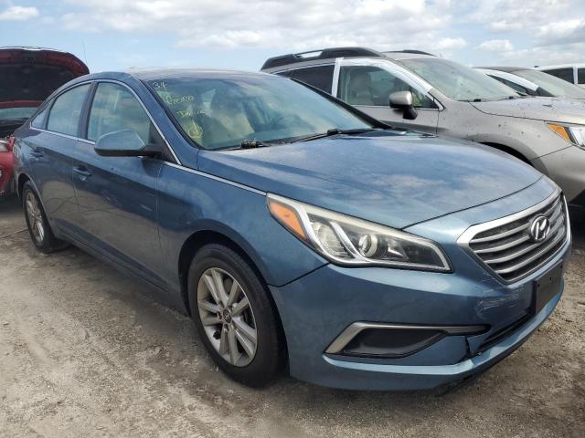 Photo 3 VIN: 5NPE24AF1GH335663 - HYUNDAI SONATA SE 