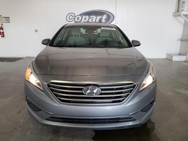 Photo 4 VIN: 5NPE24AF1GH345609 - HYUNDAI SONATA 