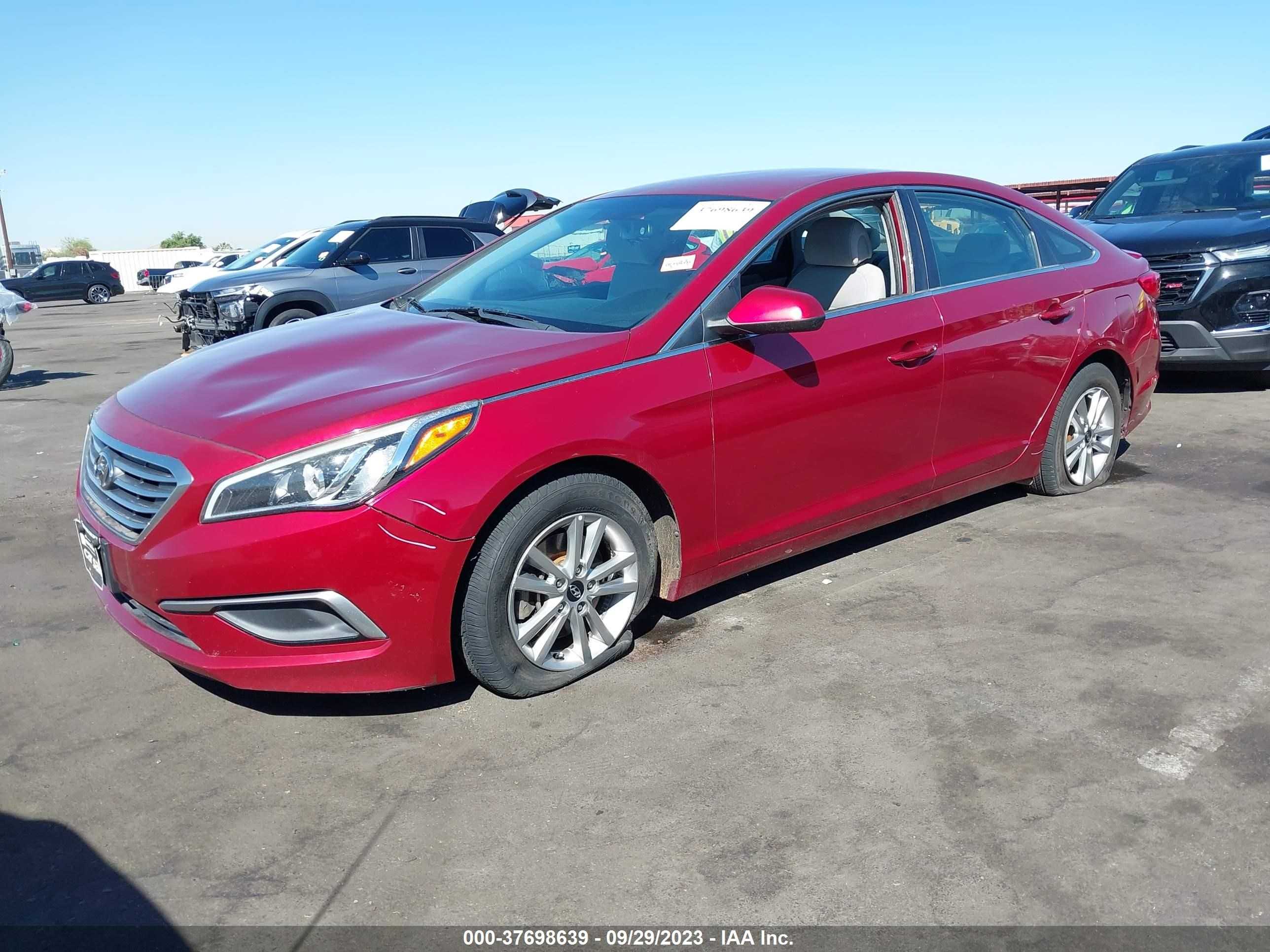 Photo 1 VIN: 5NPE24AF1GH348476 - HYUNDAI SONATA 