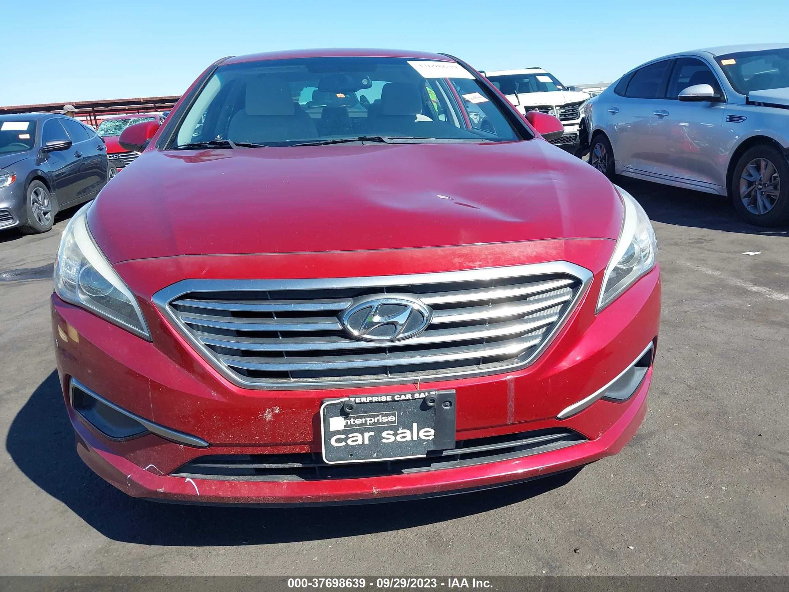 Photo 11 VIN: 5NPE24AF1GH348476 - HYUNDAI SONATA 