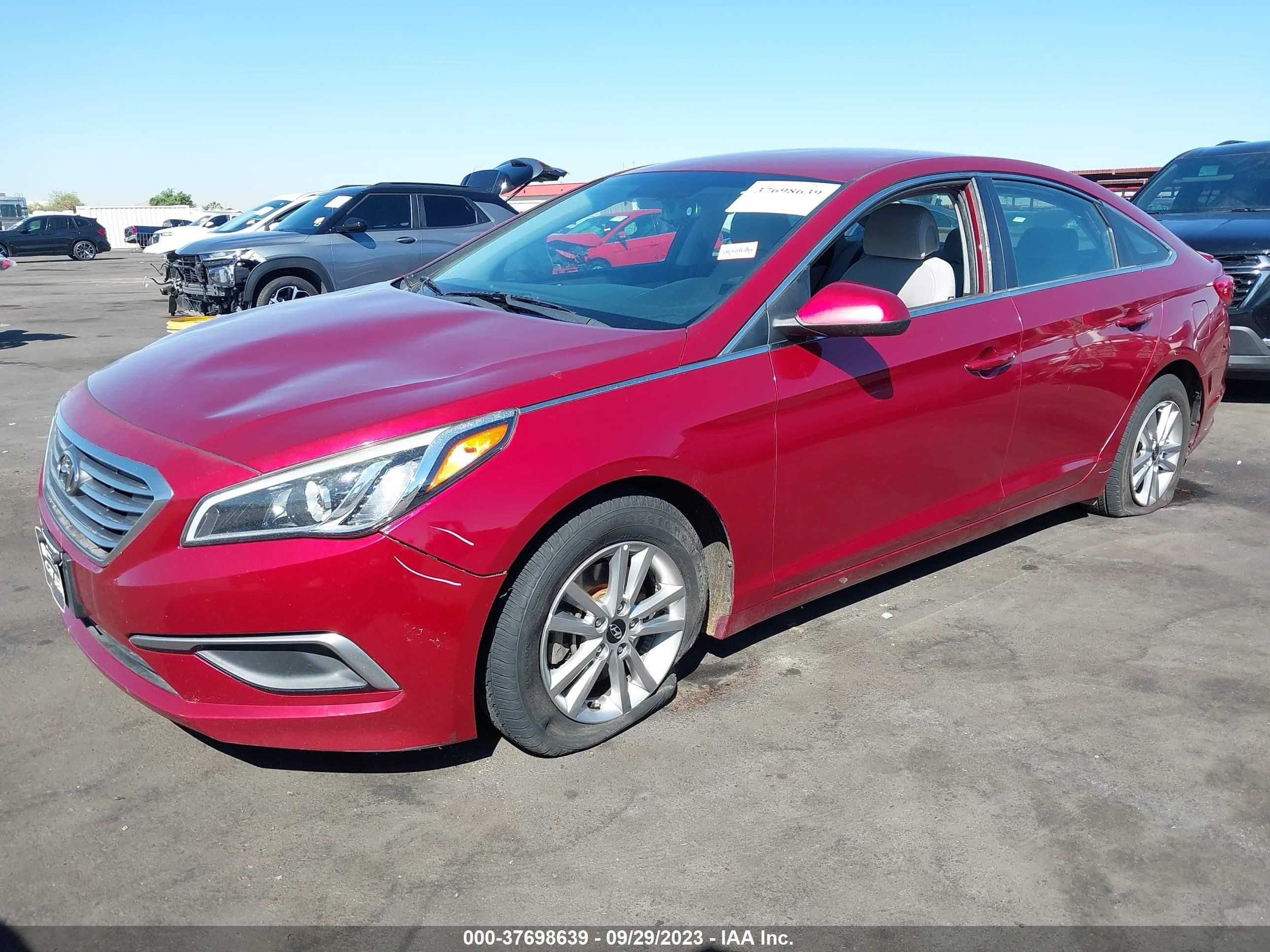 Photo 5 VIN: 5NPE24AF1GH348476 - HYUNDAI SONATA 