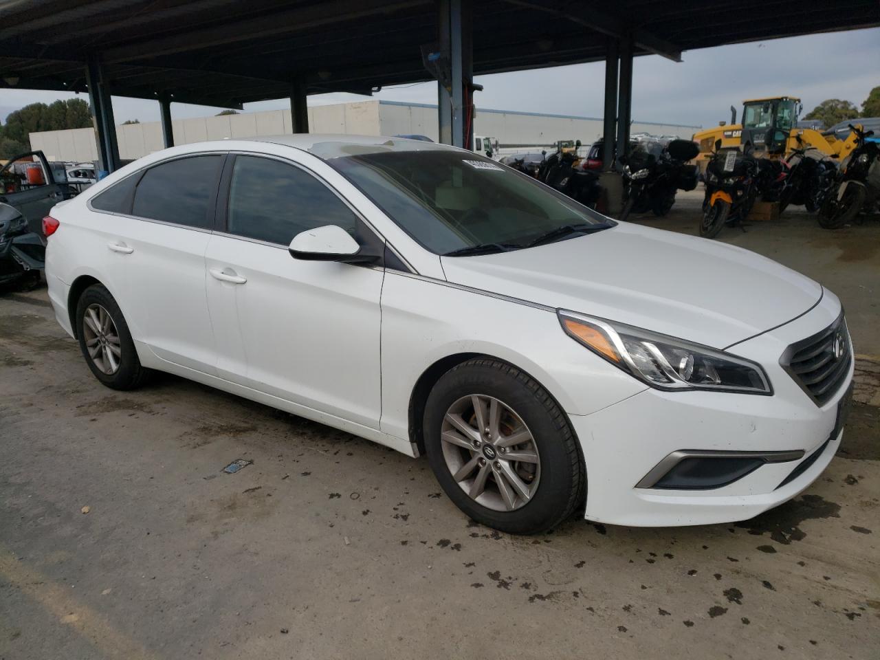 Photo 3 VIN: 5NPE24AF1GH349496 - HYUNDAI SONATA 