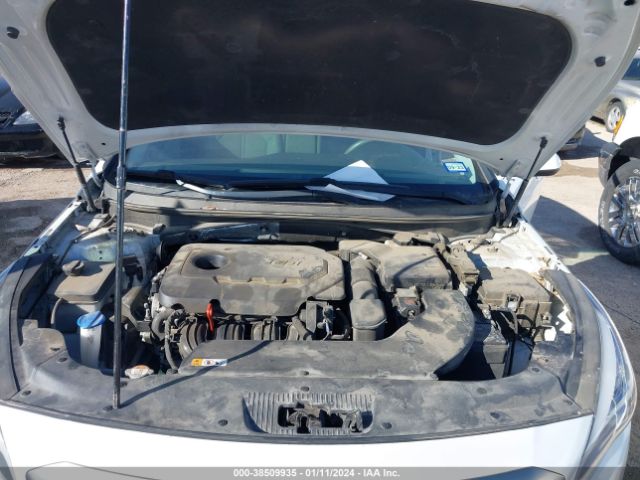 Photo 9 VIN: 5NPE24AF1GH353709 - HYUNDAI SONATA 