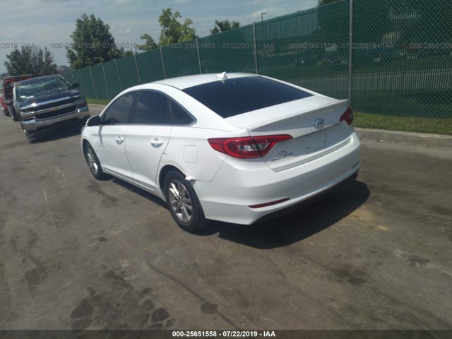 Photo 2 VIN: 5NPE24AF1GH356545 - HYUNDAI SONATA 