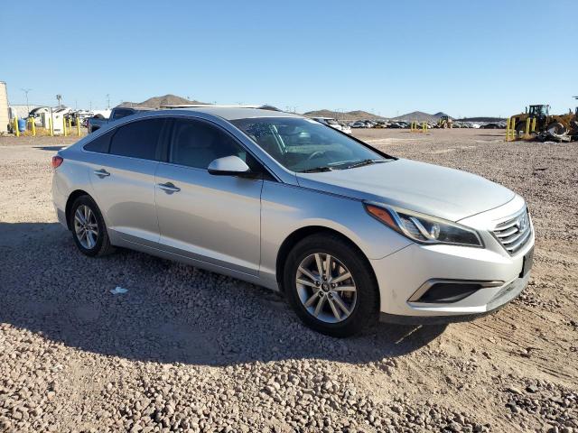 Photo 3 VIN: 5NPE24AF1GH357016 - HYUNDAI SONATA SE 