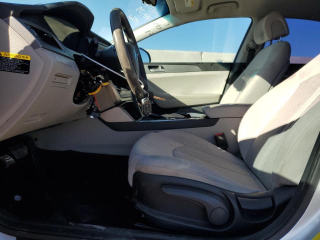 Photo 6 VIN: 5NPE24AF1GH357016 - HYUNDAI SONATA SE 