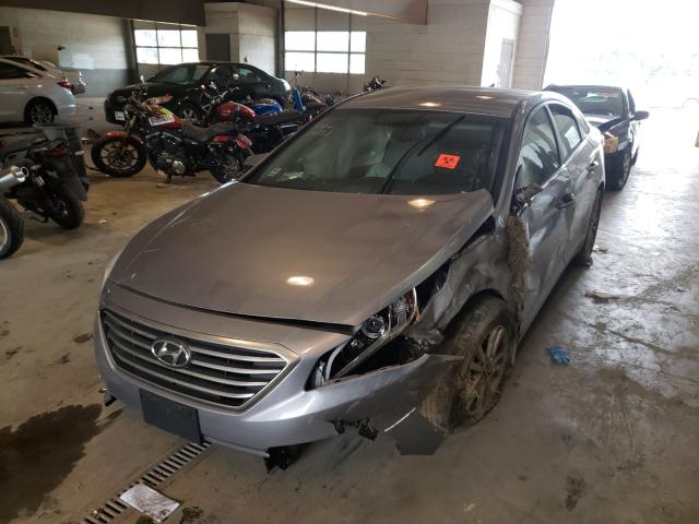 Photo 1 VIN: 5NPE24AF1GH358005 - HYUNDAI SONATA SE 