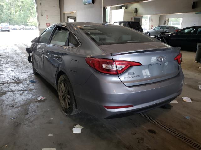 Photo 2 VIN: 5NPE24AF1GH358005 - HYUNDAI SONATA SE 