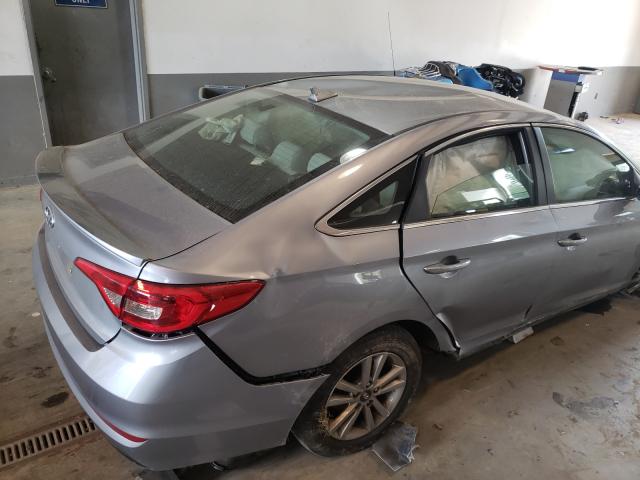 Photo 9 VIN: 5NPE24AF1GH358005 - HYUNDAI SONATA SE 