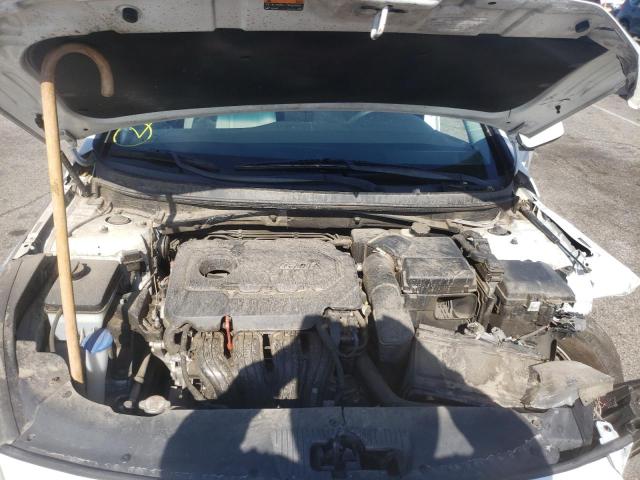 Photo 6 VIN: 5NPE24AF1GH358859 - HYUNDAI SONATA SE 