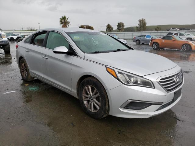 Photo 3 VIN: 5NPE24AF1GH362023 - HYUNDAI SONATA SE 