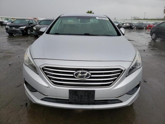 Photo 4 VIN: 5NPE24AF1GH362023 - HYUNDAI SONATA SE 