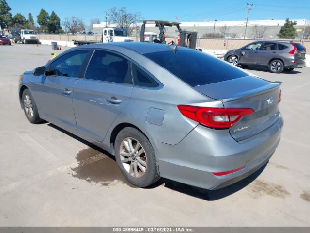 Photo 2 VIN: 5NPE24AF1GH362491 - HYUNDAI SONATA 