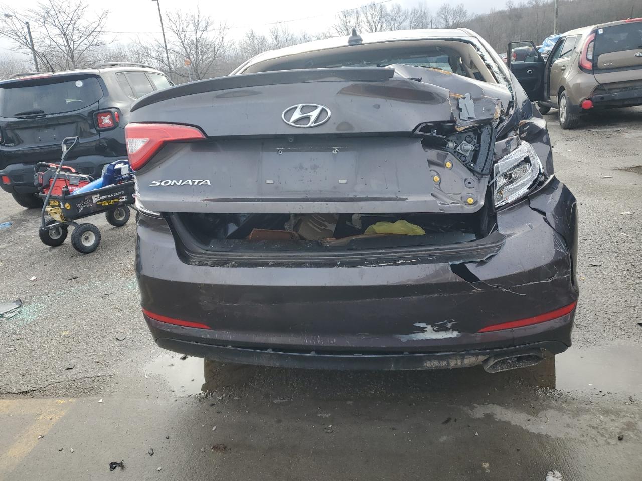 Photo 5 VIN: 5NPE24AF1GH366069 - HYUNDAI SONATA 