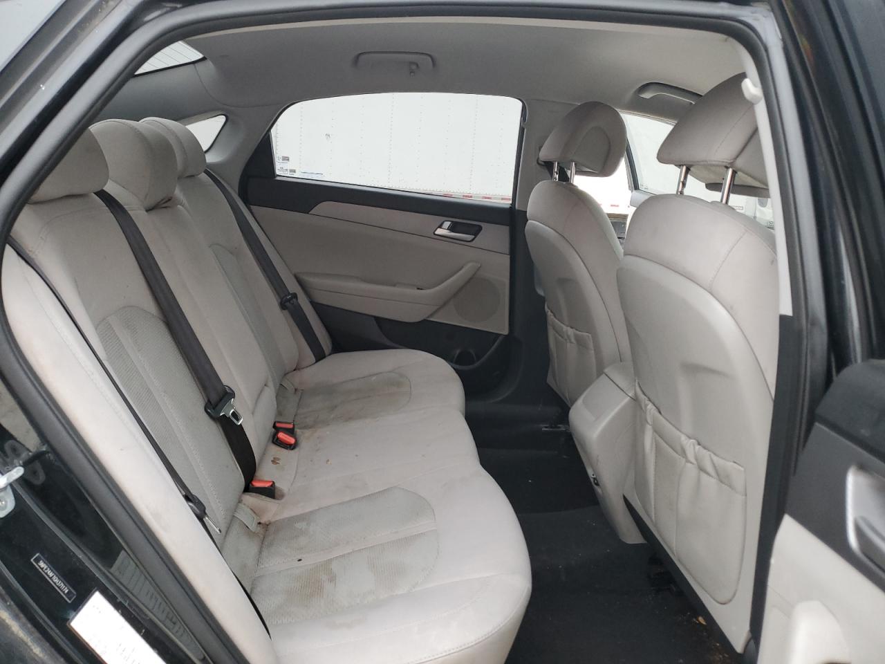 Photo 9 VIN: 5NPE24AF1GH371174 - HYUNDAI SONATA 