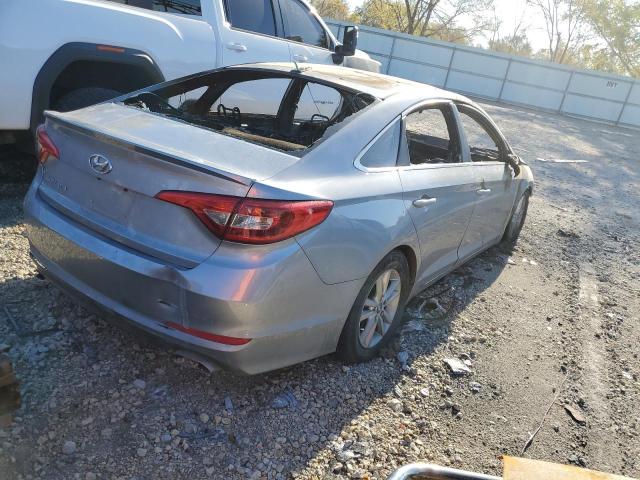 Photo 3 VIN: 5NPE24AF1GH371658 - HYUNDAI SONATA SE 