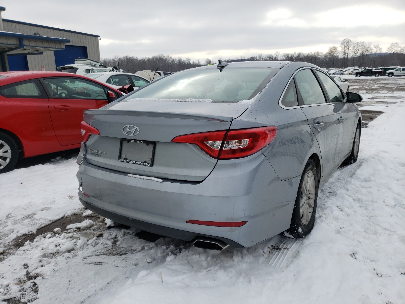 Photo 3 VIN: 5NPE24AF1GH372017 - HYUNDAI SONATA SE 