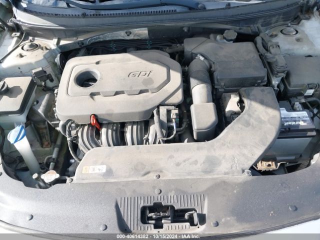 Photo 9 VIN: 5NPE24AF1GH376228 - HYUNDAI SONATA 