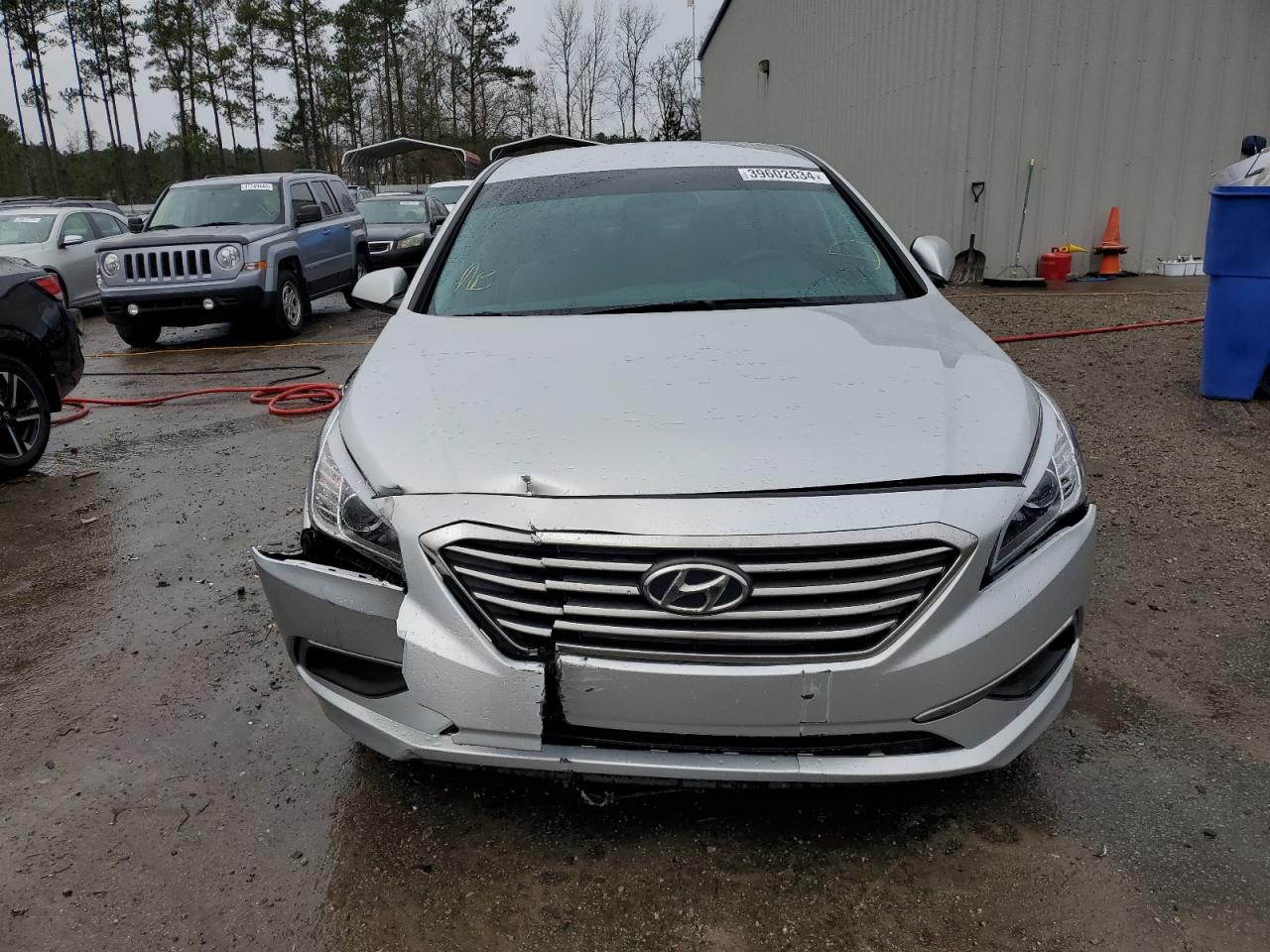 Photo 4 VIN: 5NPE24AF1GH378321 - HYUNDAI SONATA 