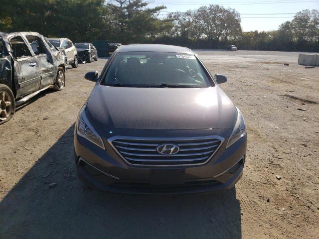 Photo 8 VIN: 5NPE24AF1GH386127 - HYUNDAI SONATA SE 