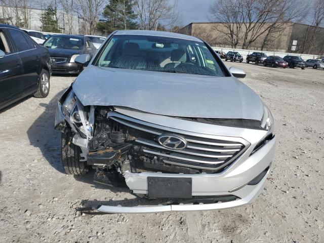 Photo 4 VIN: 5NPE24AF1GH386757 - HYUNDAI SONATA 