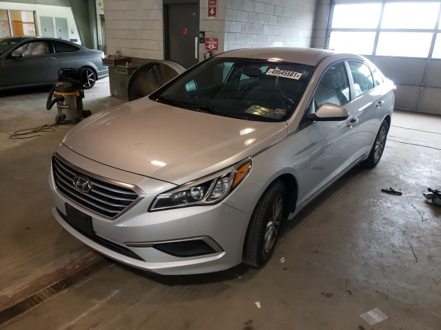 Photo 1 VIN: 5NPE24AF1GH388332 - HYUNDAI SONATA SE 