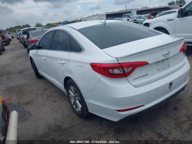 Photo 2 VIN: 5NPE24AF1GH396060 - HYUNDAI SONATA 