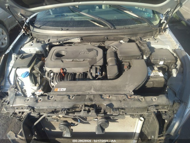 Photo 9 VIN: 5NPE24AF1GH436461 - HYUNDAI SONATA 