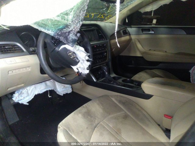 Photo 4 VIN: 5NPE24AF1HH441161 - HYUNDAI SONATA 