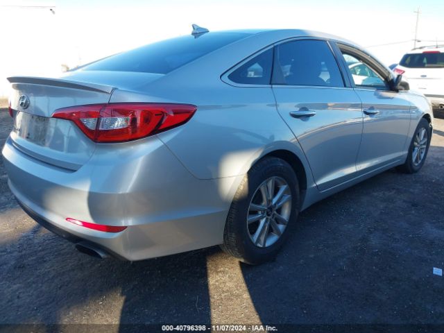 Photo 3 VIN: 5NPE24AF1HH441760 - HYUNDAI SONATA 