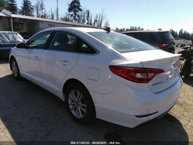 Photo 2 VIN: 5NPE24AF1HH450930 - HYUNDAI SONATA 