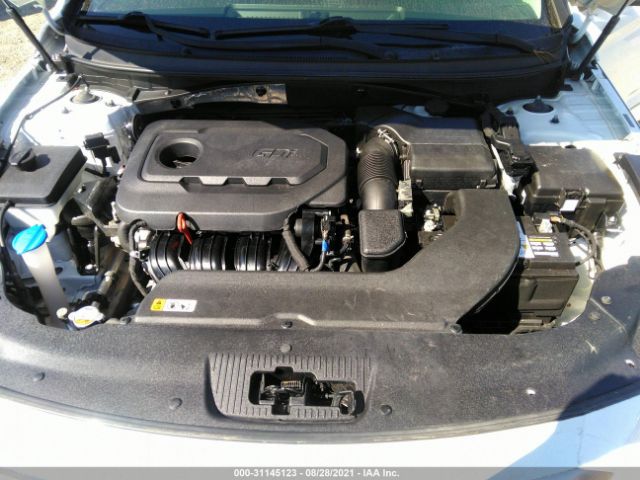 Photo 9 VIN: 5NPE24AF1HH450930 - HYUNDAI SONATA 