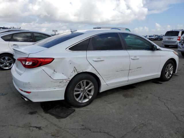 Photo 2 VIN: 5NPE24AF1HH466433 - HYUNDAI SONATA SE 