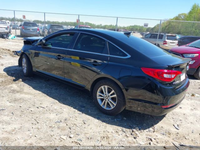 Photo 2 VIN: 5NPE24AF1HH470952 - HYUNDAI SONATA 