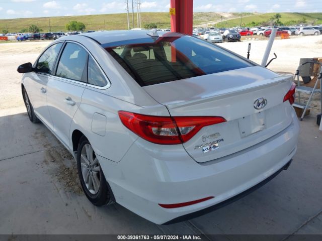 Photo 2 VIN: 5NPE24AF1HH471888 - HYUNDAI SONATA 