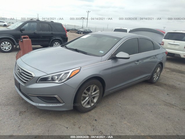 Photo 1 VIN: 5NPE24AF1HH479439 - HYUNDAI SONATA 