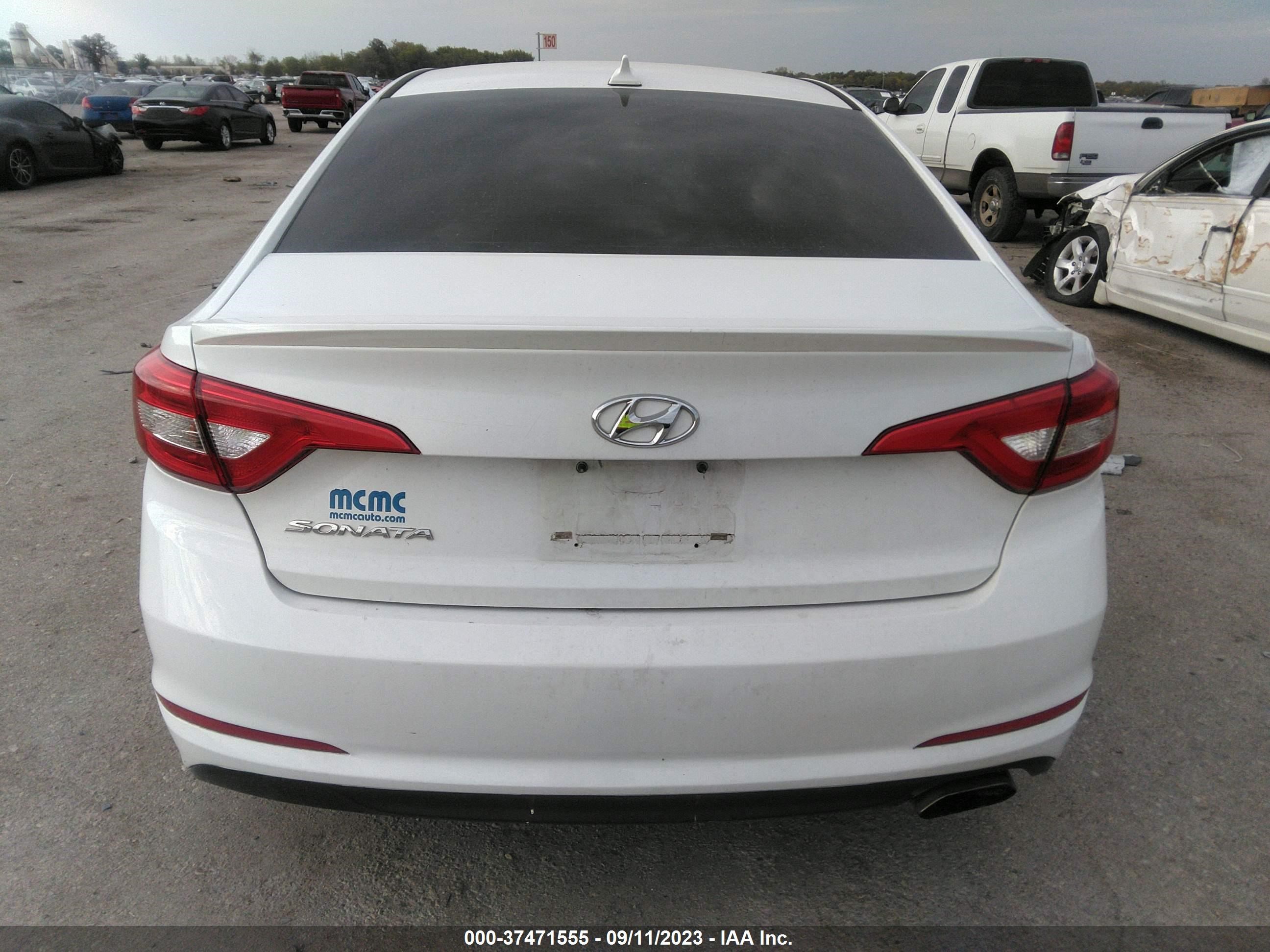 Photo 15 VIN: 5NPE24AF1HH488271 - HYUNDAI SONATA 