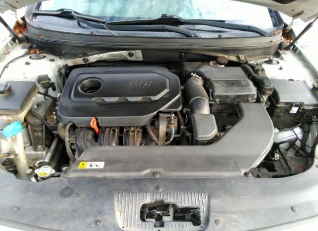 Photo 9 VIN: 5NPE24AF1HH492627 - HYUNDAI SONATA 