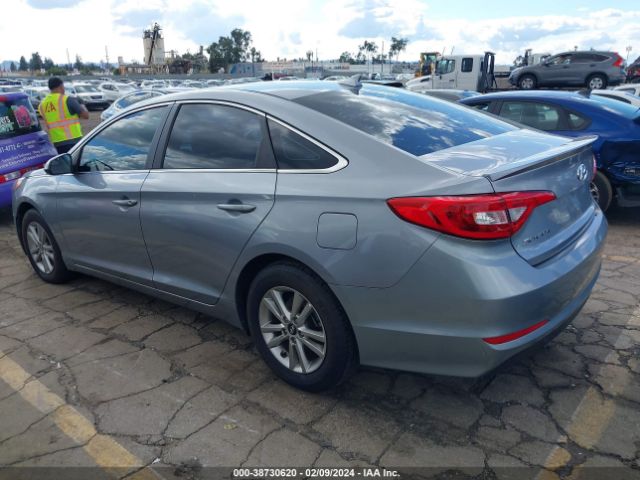 Photo 2 VIN: 5NPE24AF1HH503870 - HYUNDAI SONATA 