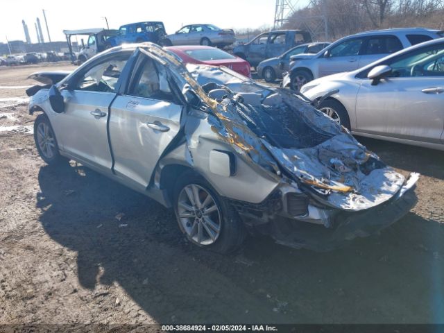 Photo 2 VIN: 5NPE24AF1HH506560 - HYUNDAI SONATA 