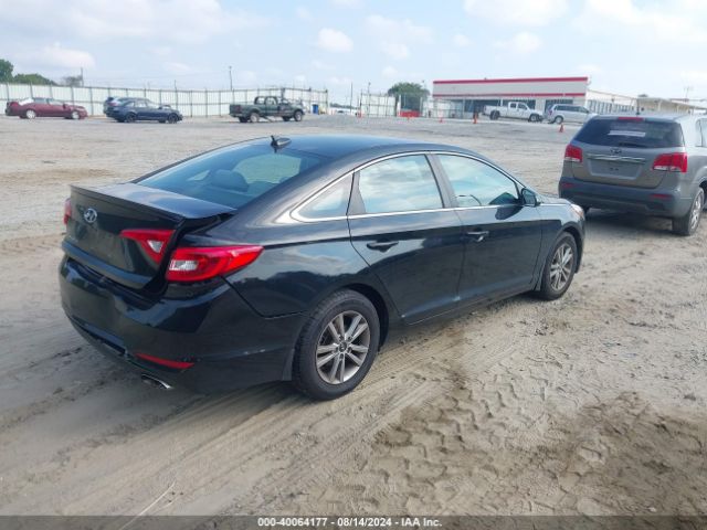 Photo 3 VIN: 5NPE24AF1HH507174 - HYUNDAI SONATA 