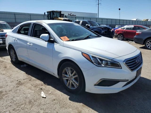 Photo 3 VIN: 5NPE24AF1HH507403 - HYUNDAI SONATA SE 