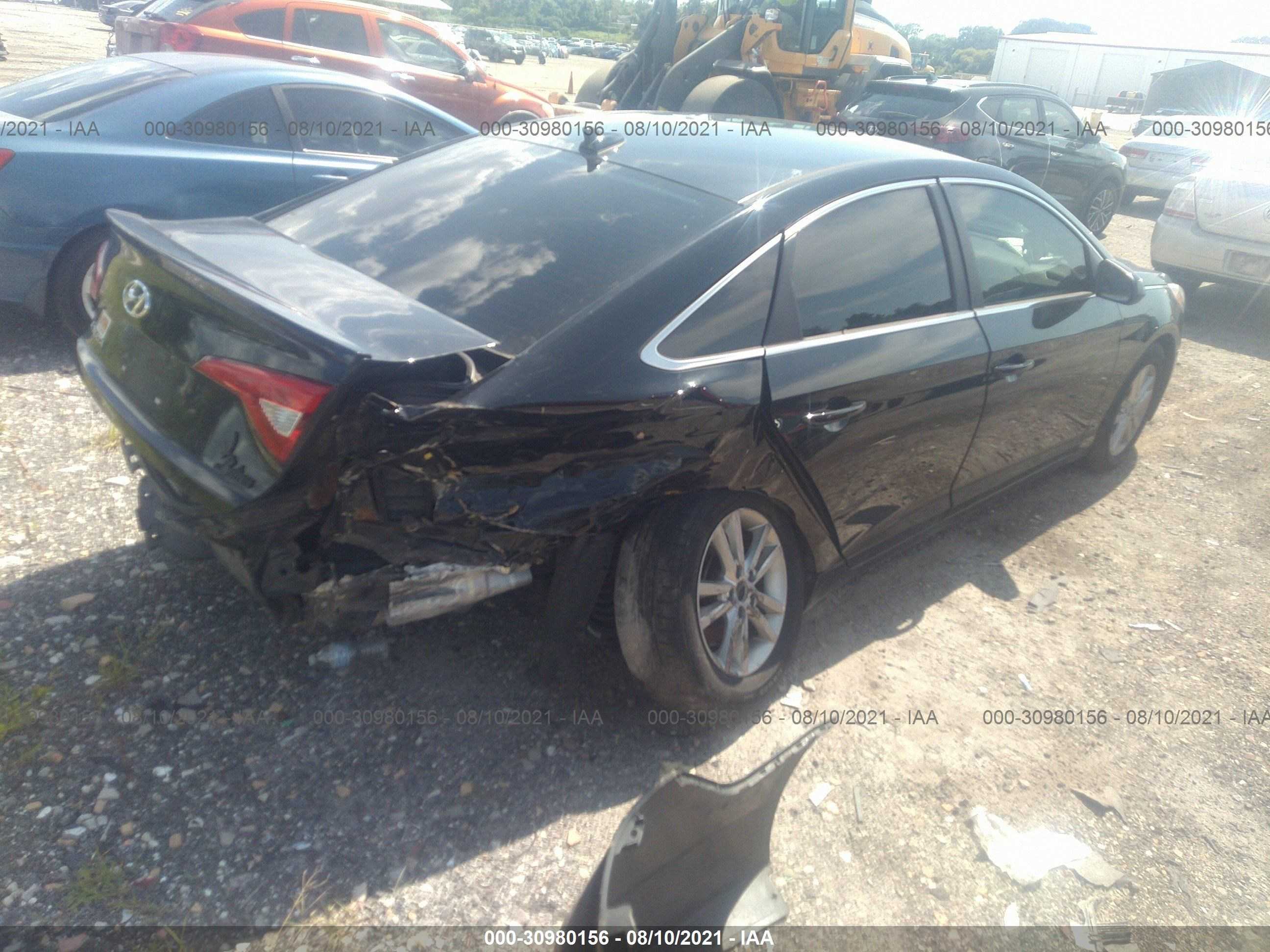 Photo 3 VIN: 5NPE24AF1HH508678 - HYUNDAI SONATA 