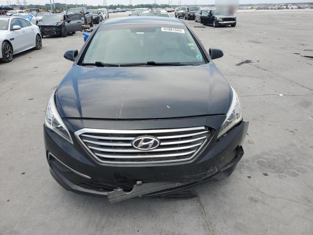 Photo 4 VIN: 5NPE24AF1HH517784 - HYUNDAI SONATA SE 